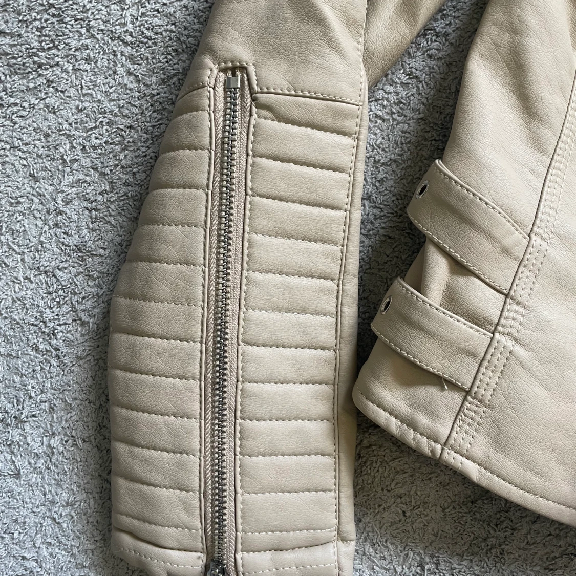 Skinnjacka beige - 90