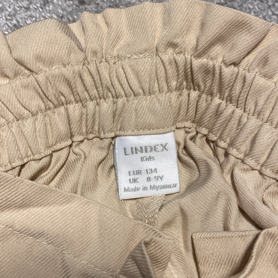 Sköna ljusbruna sommarbyxor - 91