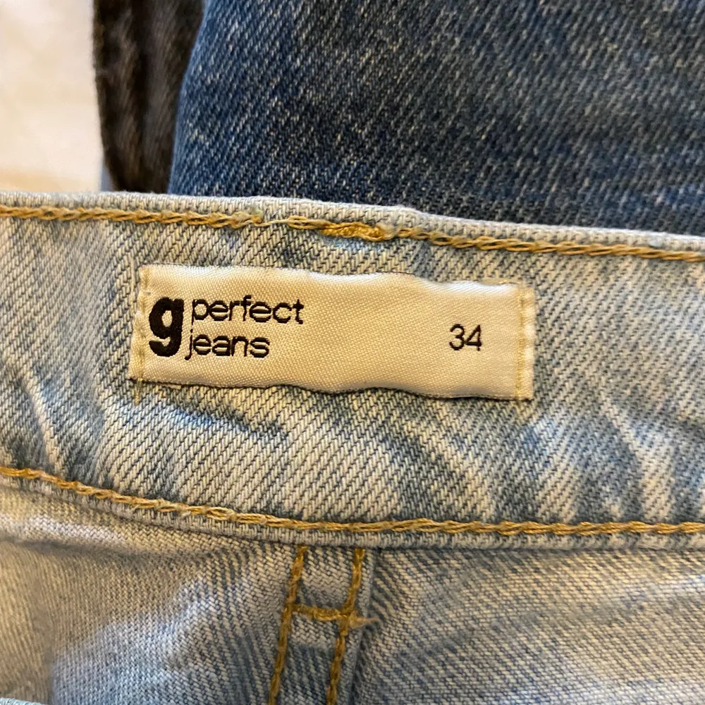 Fina jeans i bra skick. Nypris 600 kr, köpare står för frakt☺️. Jeans & Byxor.