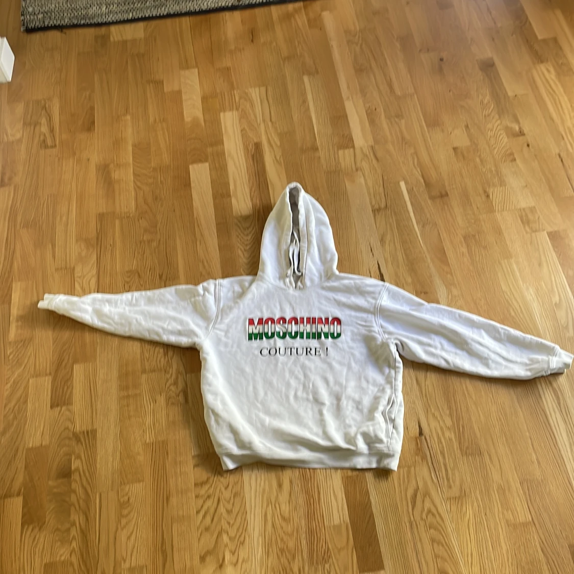 Moschino COUTURE !