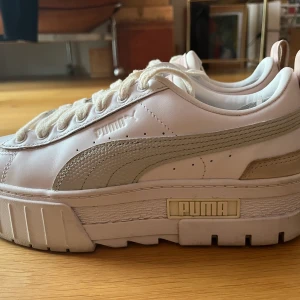 Puma skor - Supersnygga och knappt använda. Stl 38