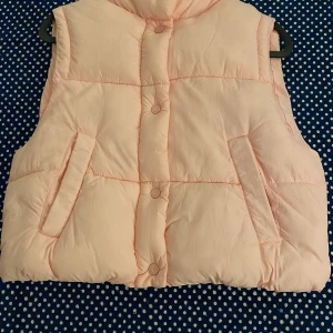 Zara puffväst  - Zara puffväst rosa ny