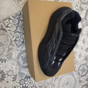 Adidas yeezy - 43 1/2