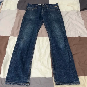 Lågmidjade jeans - Dunder snygga Lågmidjade, raka, jeans i ny skick❤️‍🔥