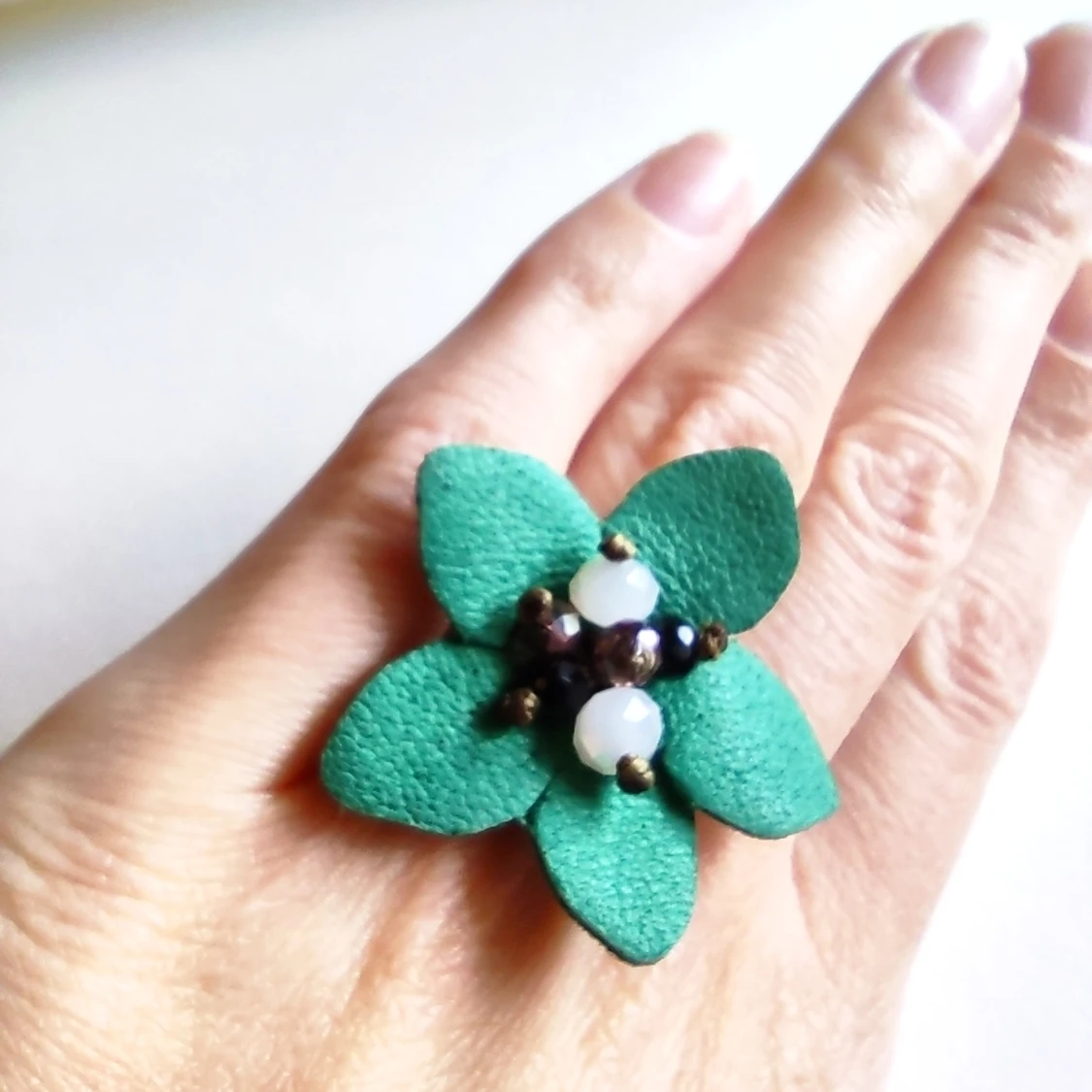 Handgjord ring, nya  - 91