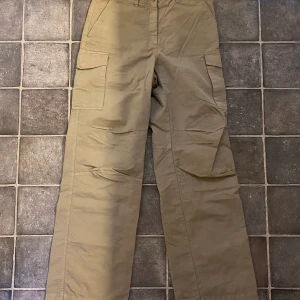 Our Legacy Parachute cargo trousers - Passar w30 l32. Womens size 38! 