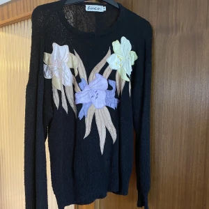 Stickad tröja - Stickad tröja med mönster