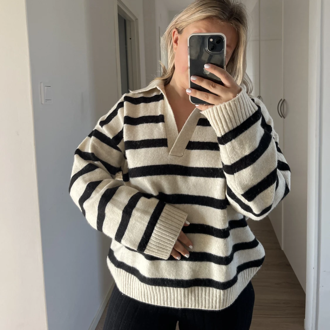 Randig stickad tröja