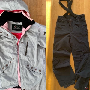 Peak Performance  - Skiddress Peak Performance stl L säljes. Skulle nog säga M/L.  Jackan är grå med rosa detaljer. Svarta GORE-TEXbyxor. Fodrade.  Knappt använd. Fint skick.  Kan skickas. Mottagaren betalar frakten. 