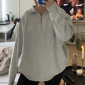 Tröja  - Från lager 157