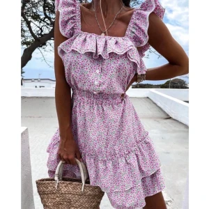 S - New dress 🌸💗 Size: M Brand: Butik 