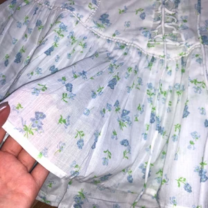 Snörnings kjol blommig - Extremt vacker somrig kjol. Endast testad från cider. Skriv för frågor ❤️