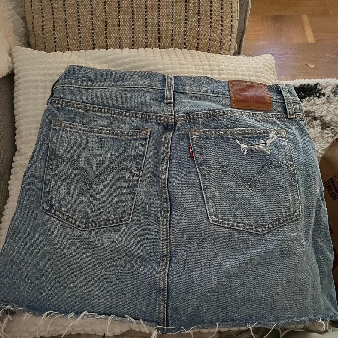 Levis kjol  - 90