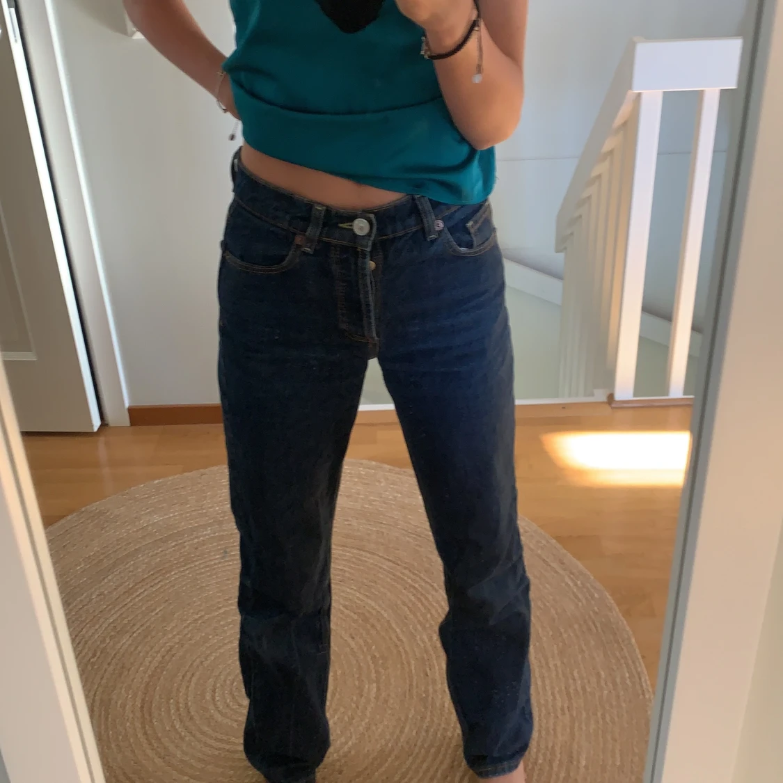 Säljer dem jötte fina zara jeansen