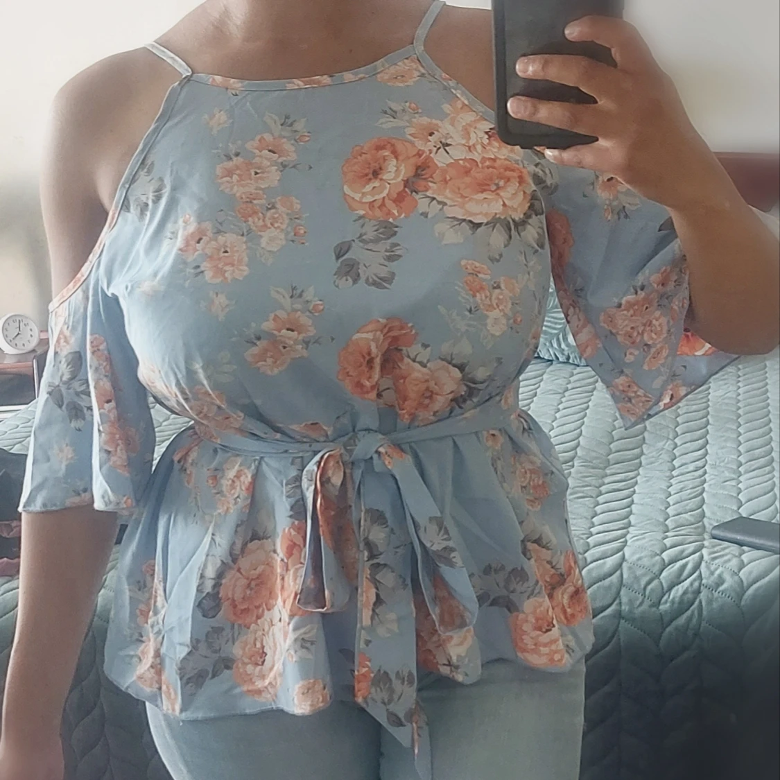 Blåblommig blus från Shein