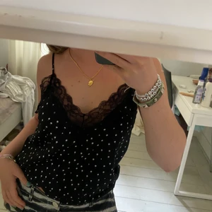 Linne - Så fint linne med stjärnor som passar xs-s!!!⭐️⭐️💫💫