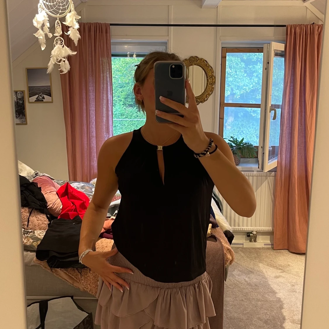 Svart festlinne från H&M