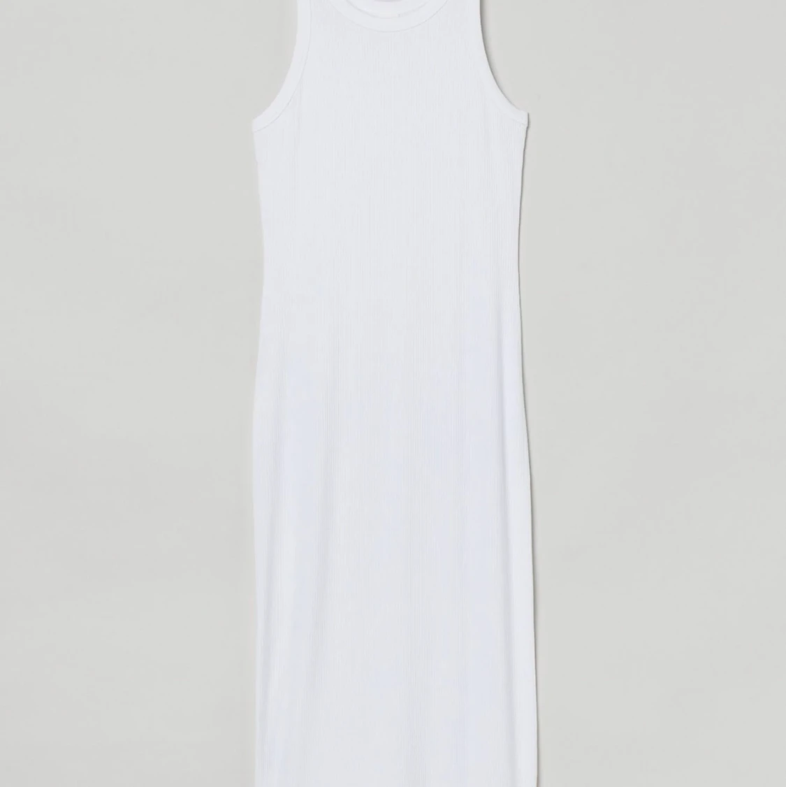 Vit ribbad klänning 