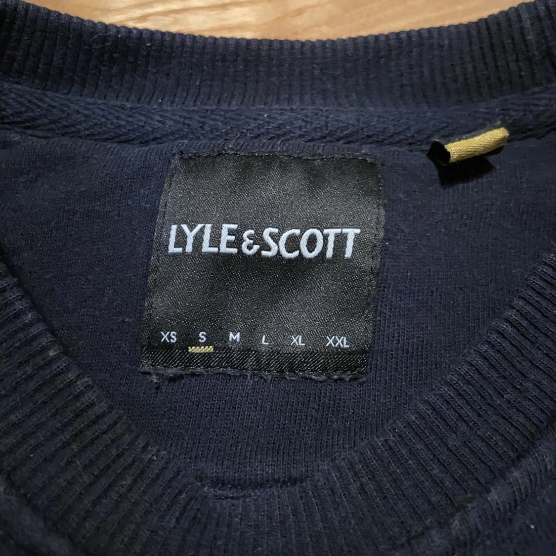 Lyle & Scott Crewneck - 91
