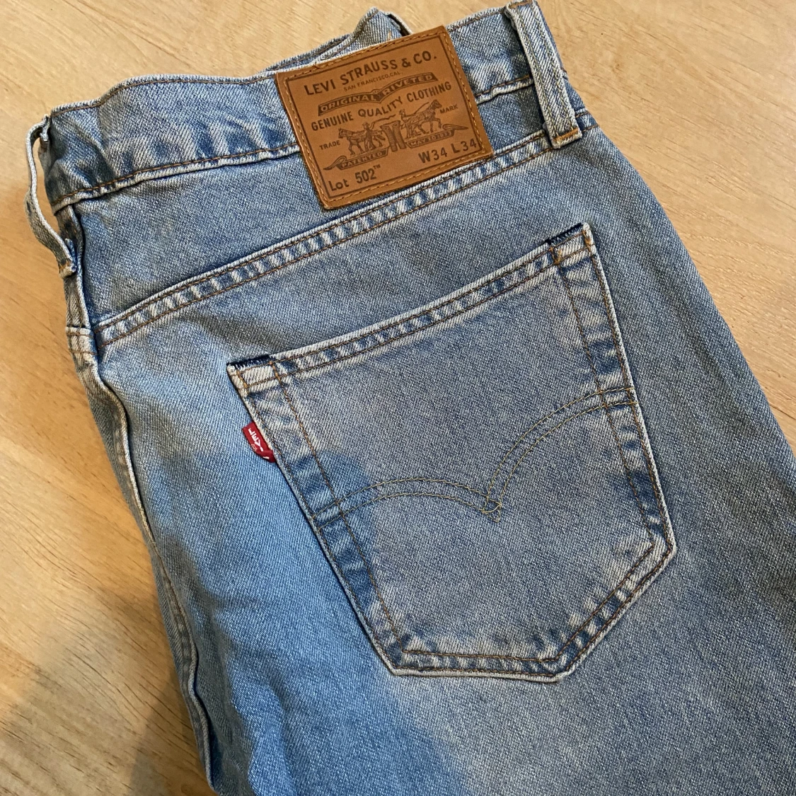 Levis 502 WL34
