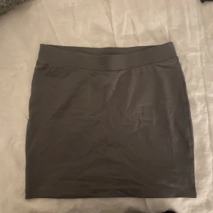 Kort kjol - Köparen står för frakten💖