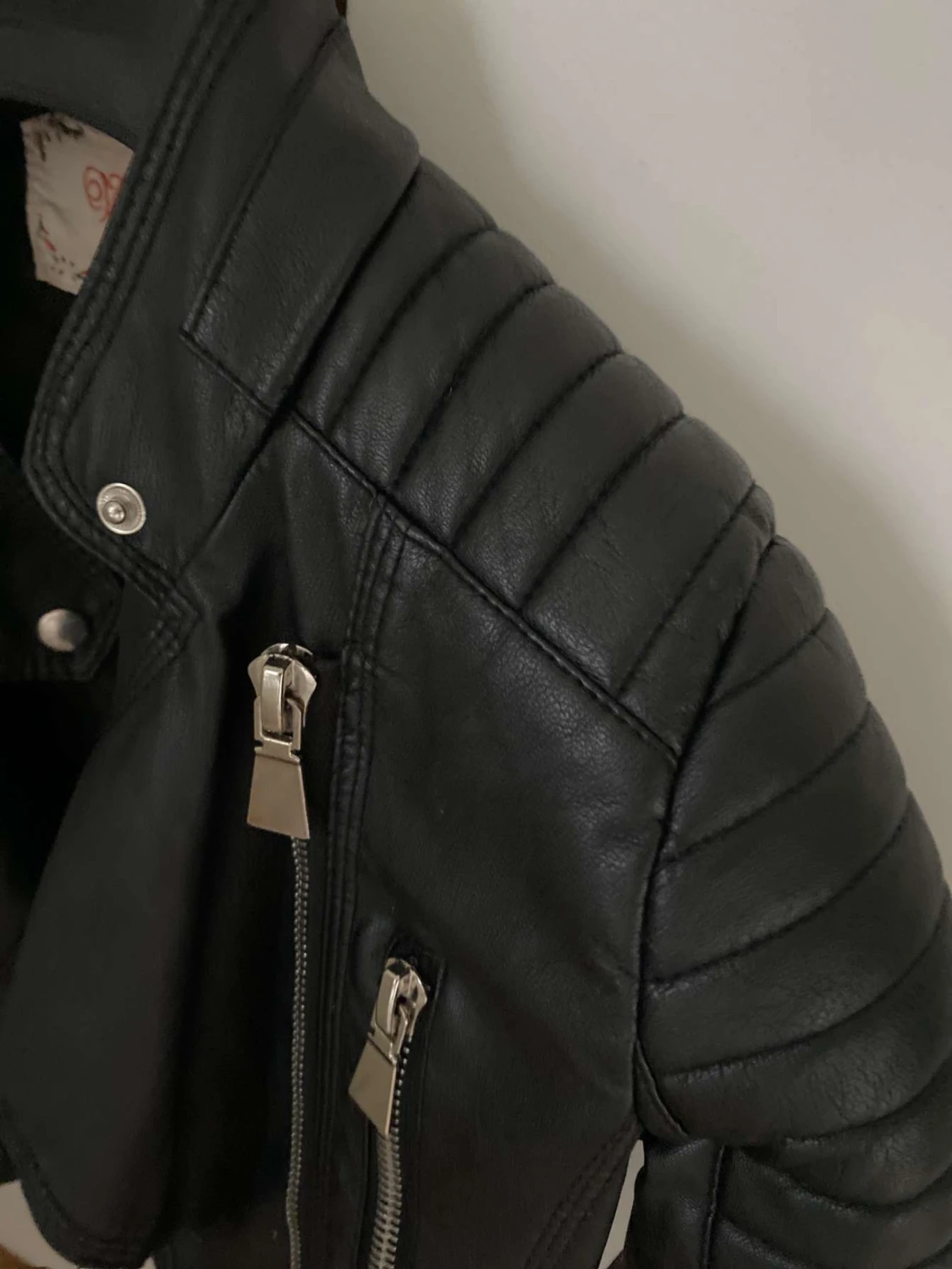 Populär skinnjacka  - 90