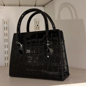 Väska - Ny väska, har aldrig används.