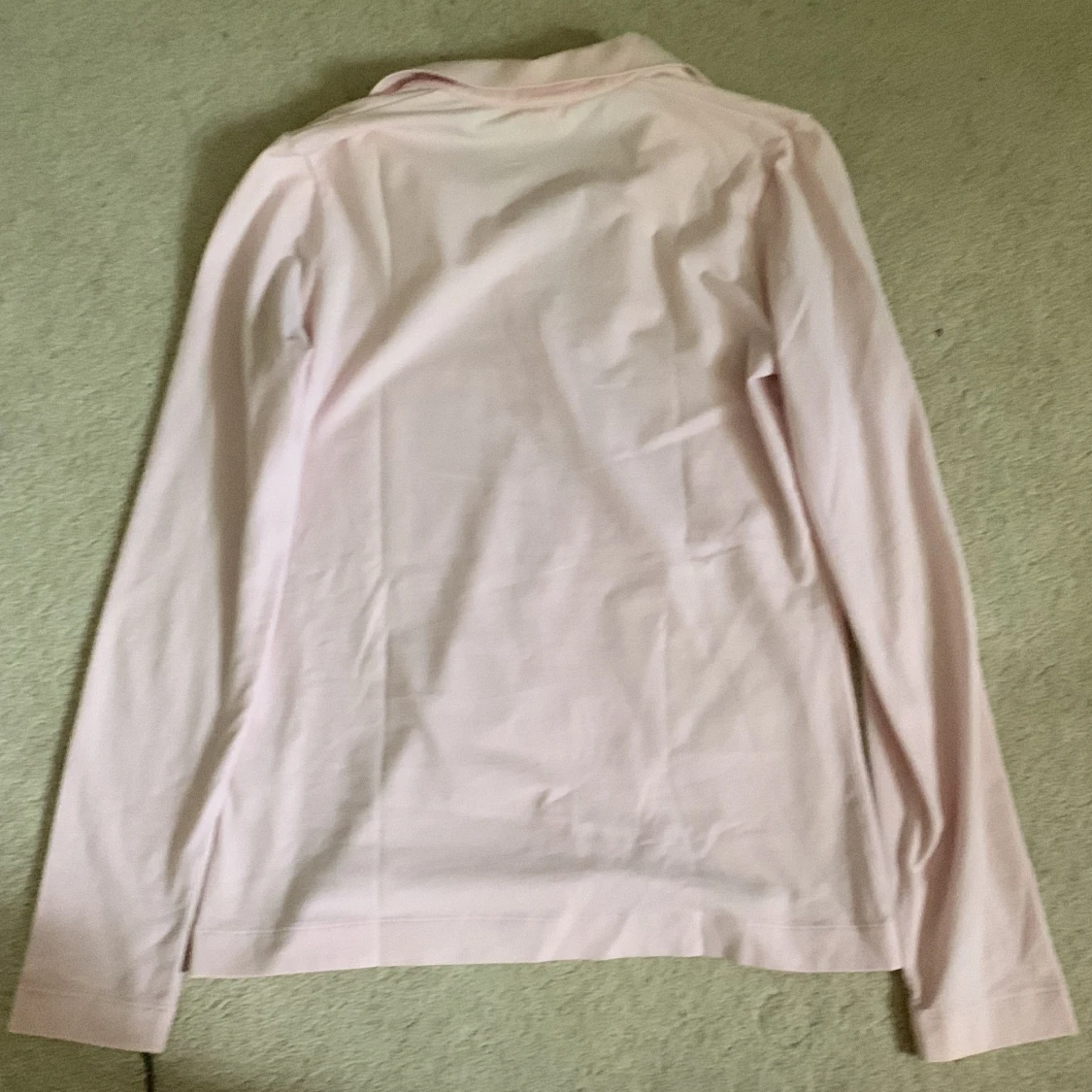 Långärmad tight rosa tröja med krage - 91