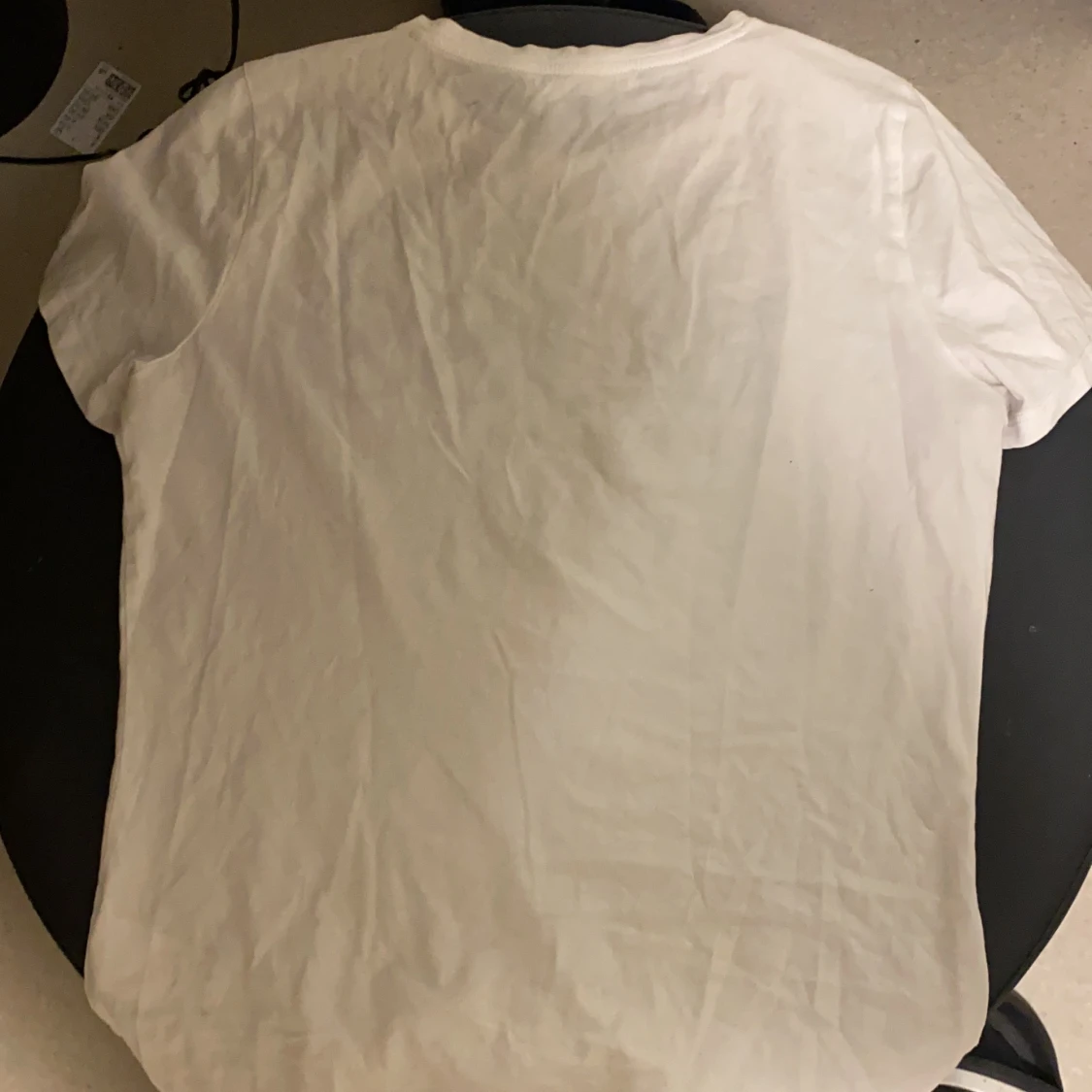 Hugo boss t-shirt storlek S vit - 90