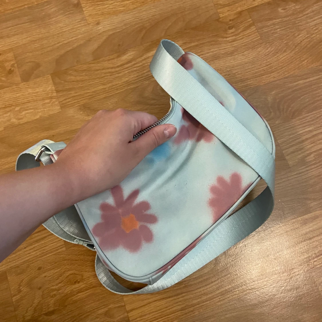 Blommig Weekday - 90