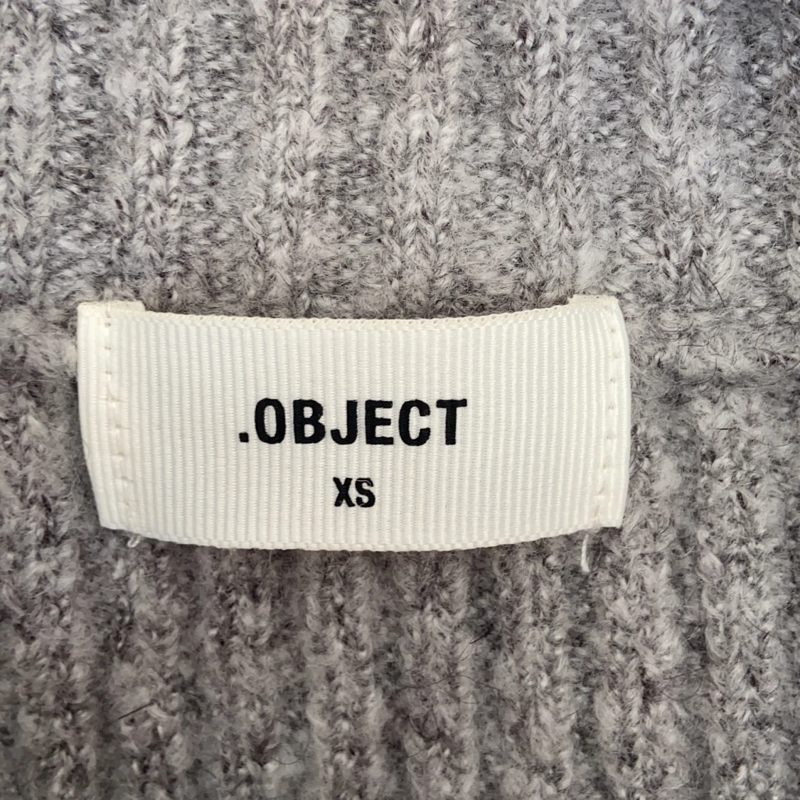 Stickad tröja  - 91