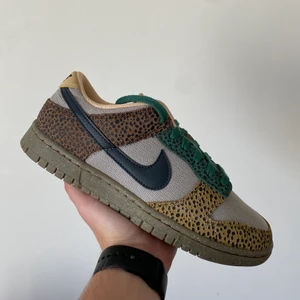 Nike Dunk Low Safari (2022) - Årets Safari dunks Helt nya Size EU 42