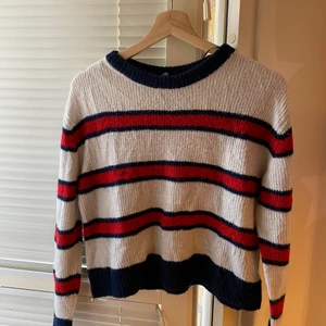 Kofta - Randig söt kofta 