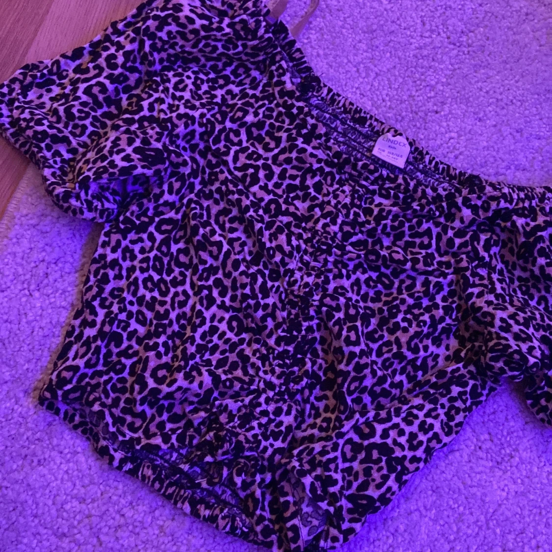 Jätte fin leopard top