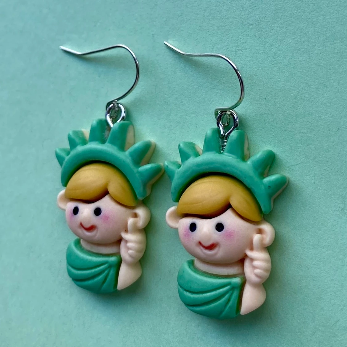 Frihetsgudinnans örhängen 💚 - 90