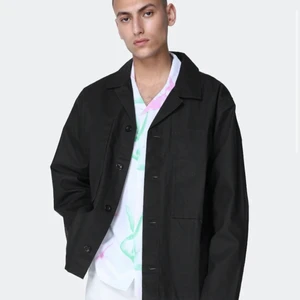 Sweet Field Overshirt  - Helt ny köptes nyligen och säljer den för att den inte passar mig.  OBS! Lånad bild 