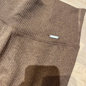 Aim’n shorts, stl S  - Bruna ribbade shorts ifrån Aim’n, storlek S 