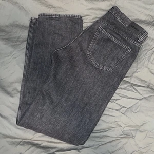 Weekday space  - Weekday space jeans, använda 1 gång. Storlek 30/32