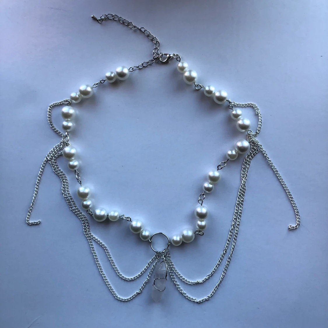 Pärlhalsband med rosenkvarts 