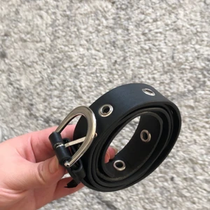 Bälte - Ett bälte, knappt använd! Säljer pga att den ej kommer till användning!