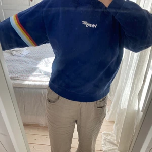 Superskön tröja från Wrangler! - Marinblå tröja från wrangler i storlek S!                         Säljer för 300, inklusive frakt🤍🤍