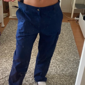 Overzized pants - Overzized byxor Köpta på second hand, strl Large 