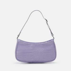 Monki väska oanvänd - Tyckte den var så fin att jag köpte den då den matchade mina jeans, men har inte använt varken jeansen eller väskan sen dess🙈🙈