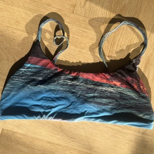 Bikini top - sunset bikini topp. supersöt och hög kvalitet