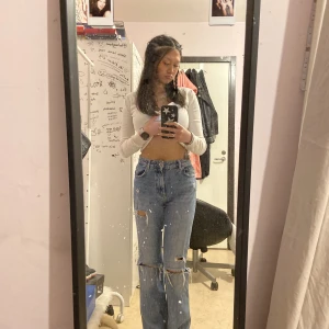 Jeans - Fråga om ni undrar något💗