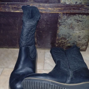 Barnskor - Fint skick. Inget märke. 