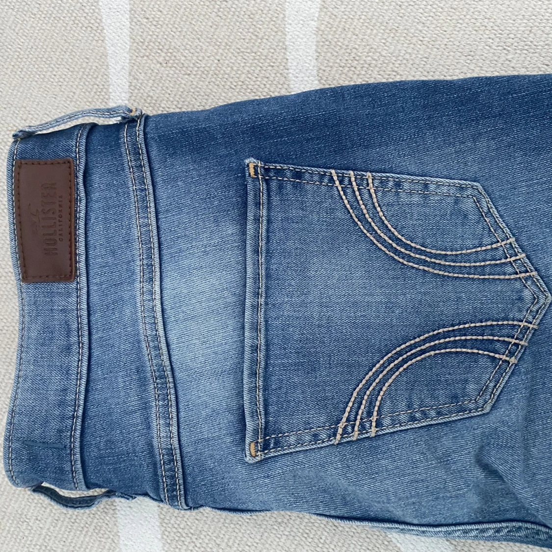 Jeans från Hollister