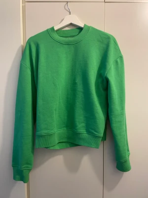 Sweatshirt samsoe samsoe - Sweatshirt använd 1 gång