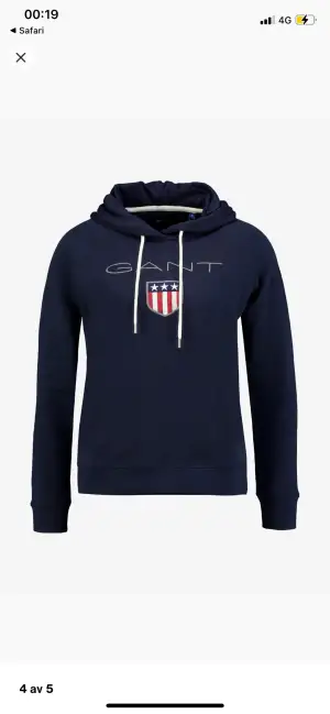 Gant hoodie i storlek S. Köpt för 1200 kr, säljs för 600 kr💕