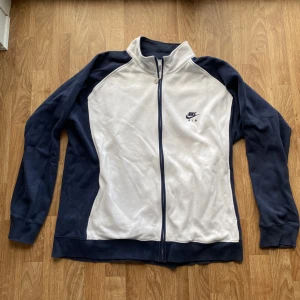 Nike Air tröja - Fint skick 